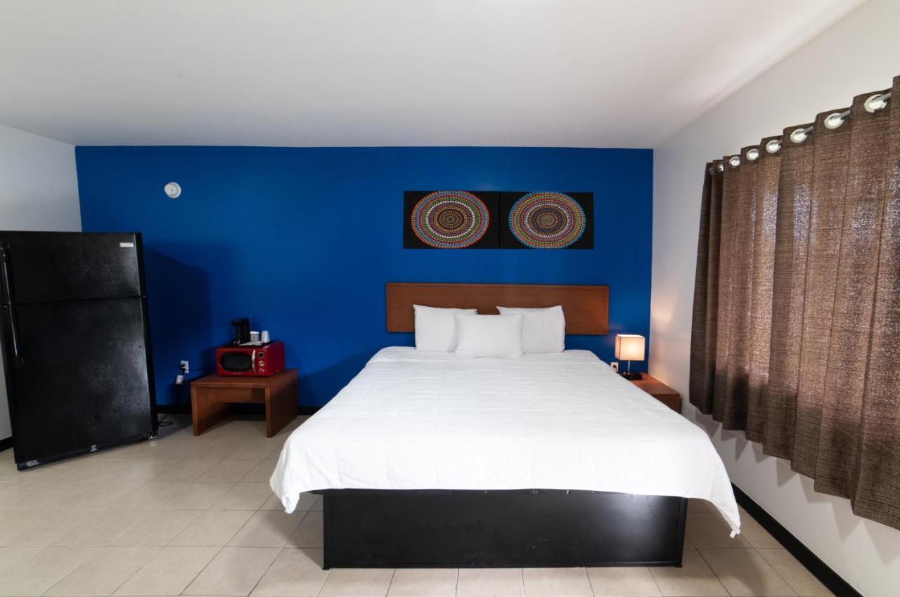 American Inn Baton Rouge Bagian luar foto